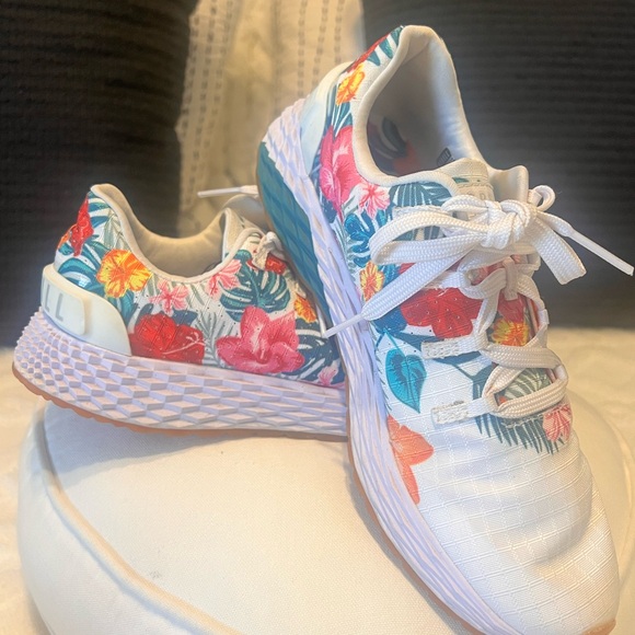 NOBULL Shoes - NOBULL Tropical Floral Sneakers